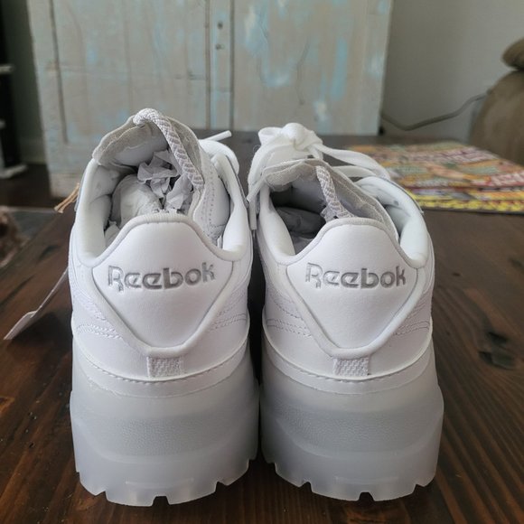Cardi B X Reebok sneaker - Picture 2 of 5